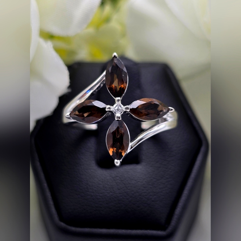 Loving Flower Sterling Silver Ring 89$